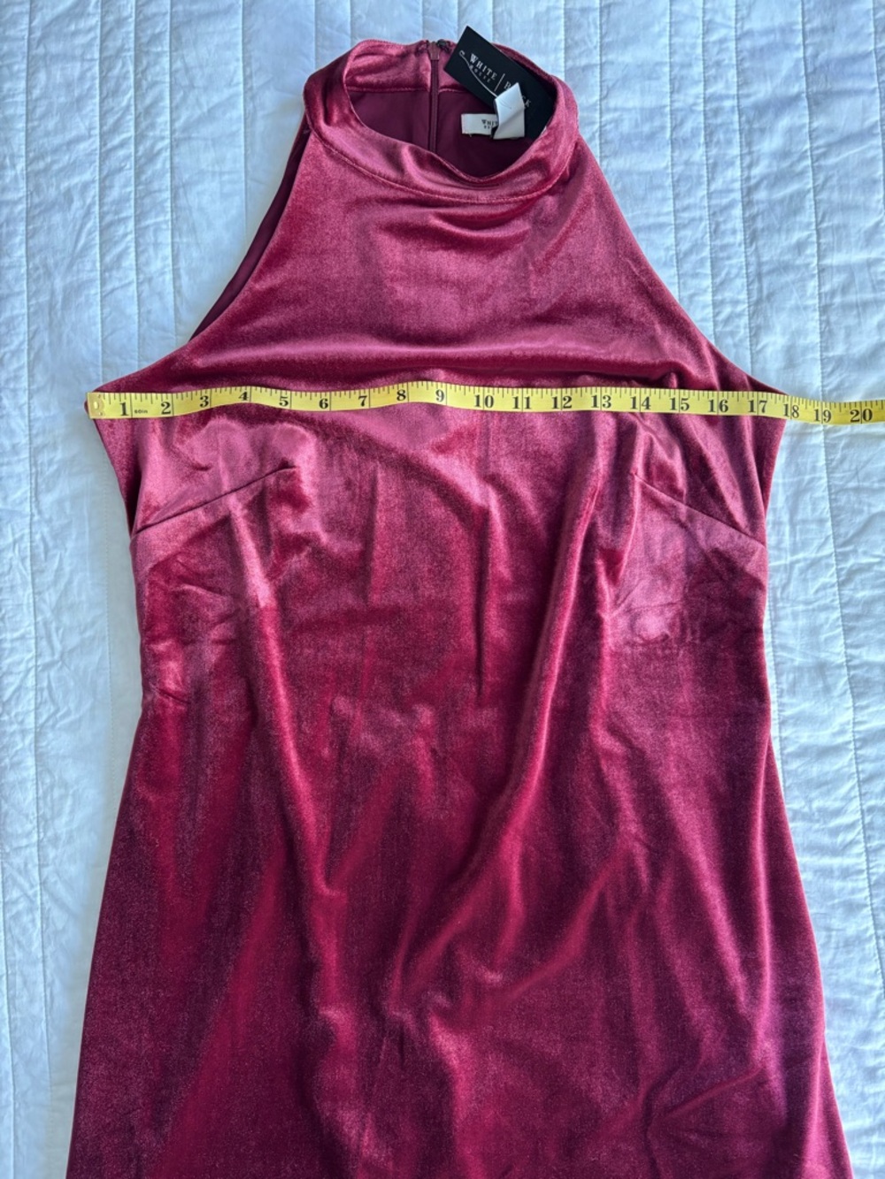 NWT WHBM Red Velvet Sheath Dress, Size 6 - Picture 4 of 8